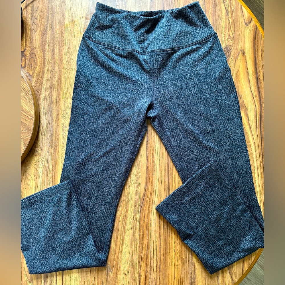 Mondetta Black Textured Leggings